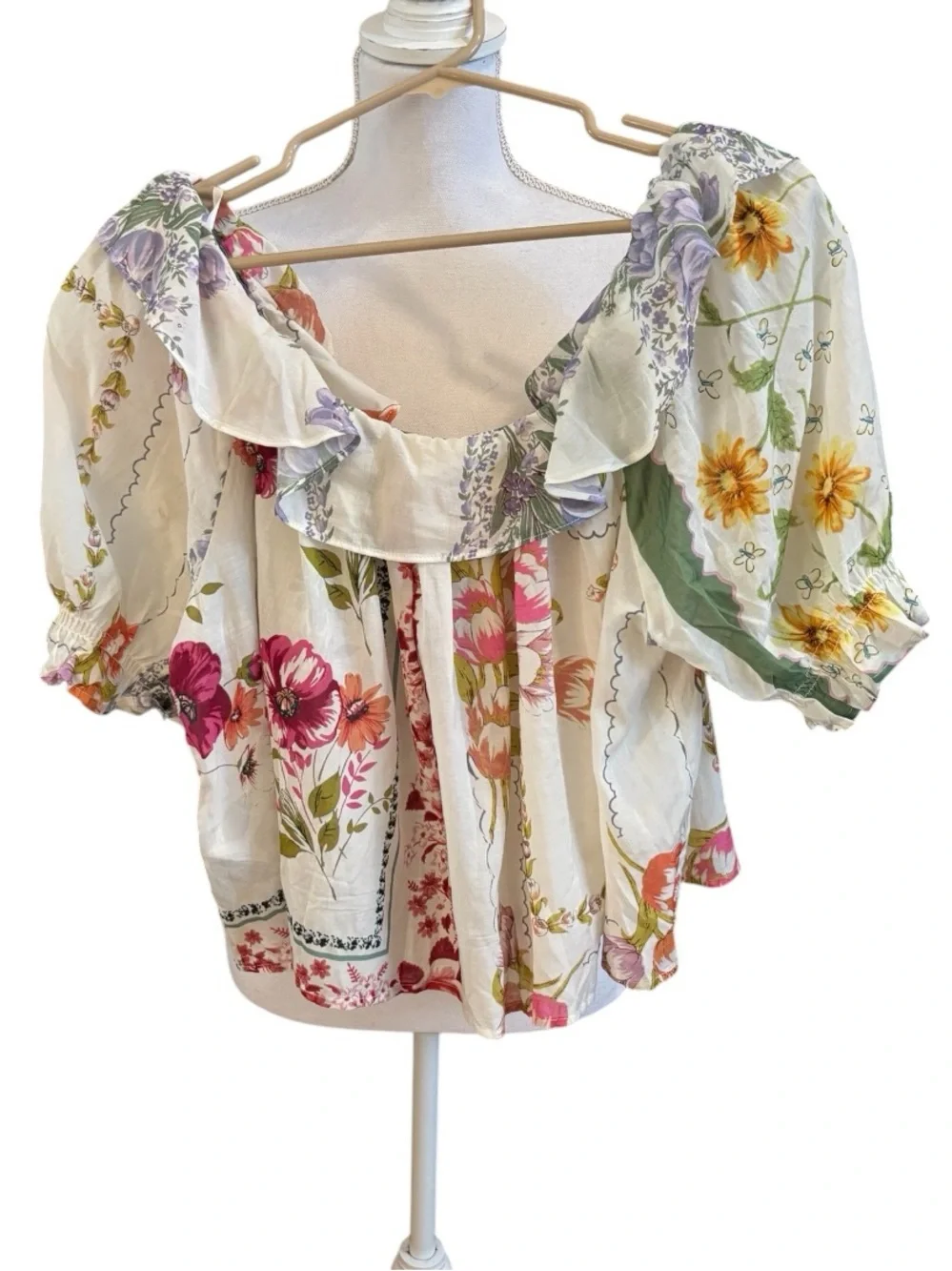 Anthropologie Puff-Sleeve Collared Blouse in Ivory Floral Size M. NWT